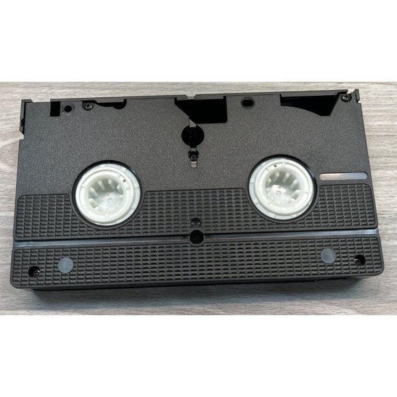 On Golden Pond VHS Movie 1993 Henry Fonda Jane Fonda Katherine Hepburn - Picture 5 of 5